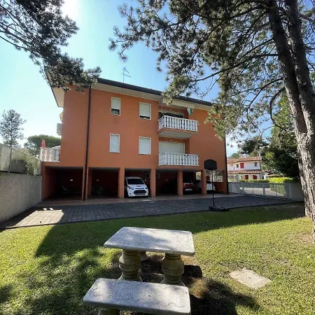 In 42842 Apartment
